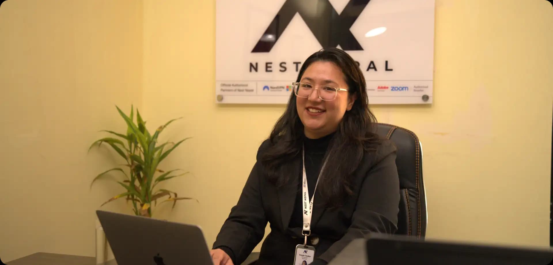 Video thumbnail - Experience Instant Messaging